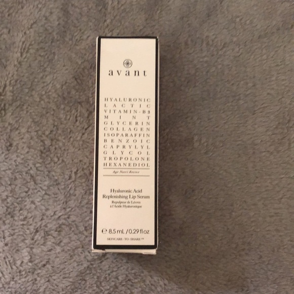 NWT 🛍 Avant Skincare Replenishing Lip Serum - Picture 5 of 8